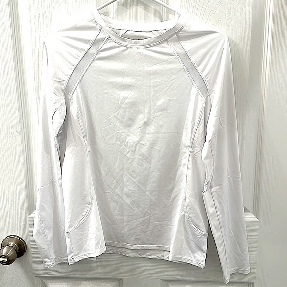 NWT! Tail ALDA Raglan Long Sleeve Top - Picture 9 of 11